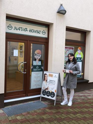 Zapewniliśmy hostessy dla  NaturHouse,Hosteska NaturHouse Karlovy Vary Karlovy Vary